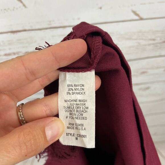 Windsor M Maroon Peek A Boo Lace Asymmetrical High Rise Pencil Midi Skirt - Picture 6 of 6